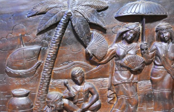 木彫りの壁掛け オブジェ 東南アジア 木彫 壁掛 額絵 木彫り 彫刻 看板 