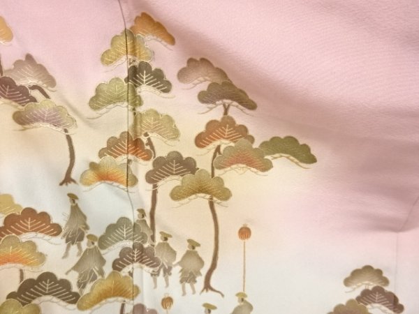 宗sou 松に大名行列模様三つ紋色留袖(比翼付き)【リサイクル】【着】_画像7