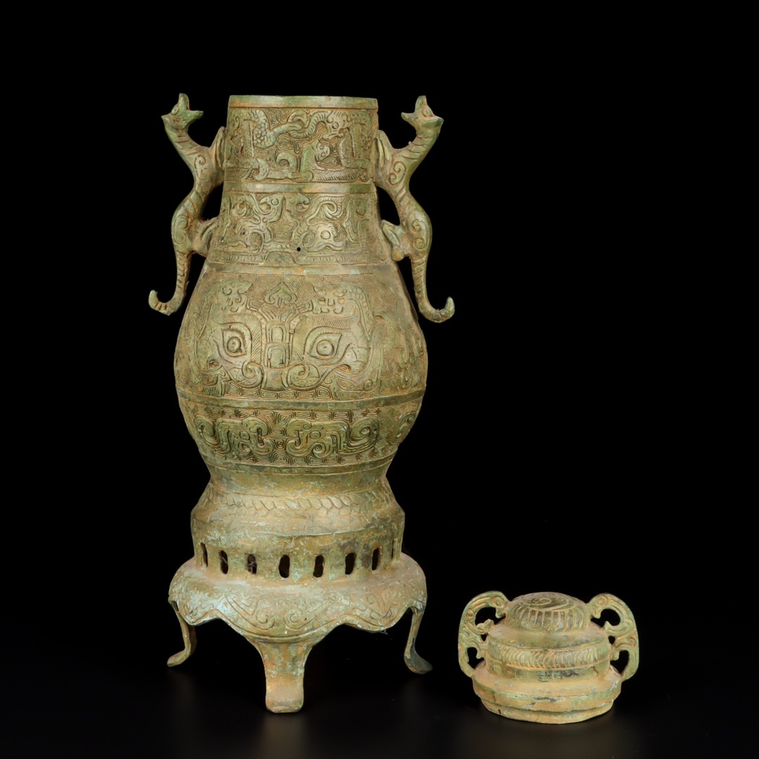 漢代・館蔵珍品・青銅器彫・流金・牛尊一対・置物』極細工・東洋 漢代・館蔵珍品・青銅器彫・流金・牛尊一対・置物』極細工・東洋