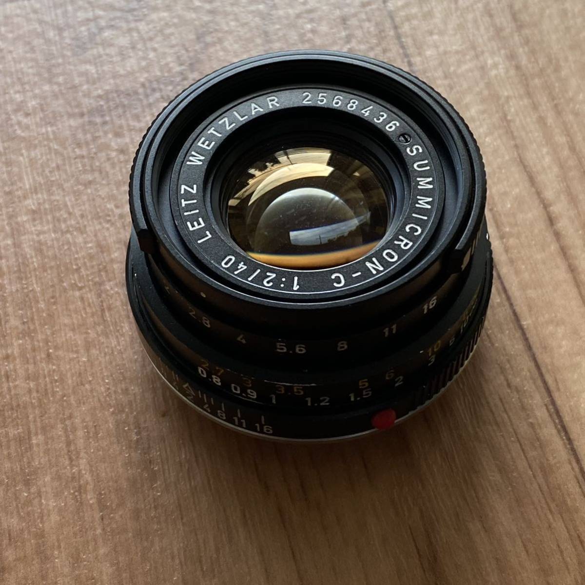 人気色 【美品】Leica ライカSUMMICRON-C 40mm F2 フード付 | www
