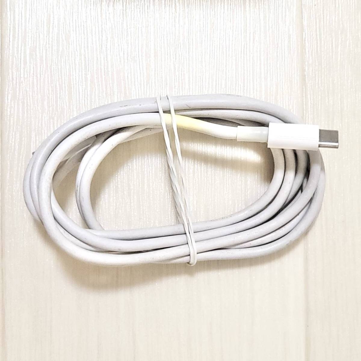 Apple 純正 61W USB-C Power Adapter A1947 ACアダプター 充電器 USBケーブル付き 動作確認済_画像5