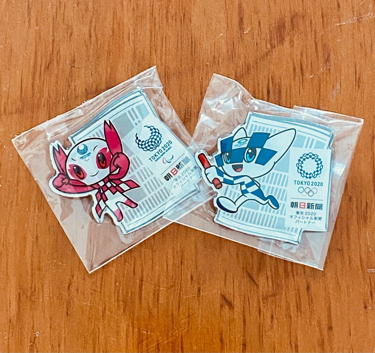 信頼】 東京2020 スイス ピンバッジ 3ペア ノベルティグッズ