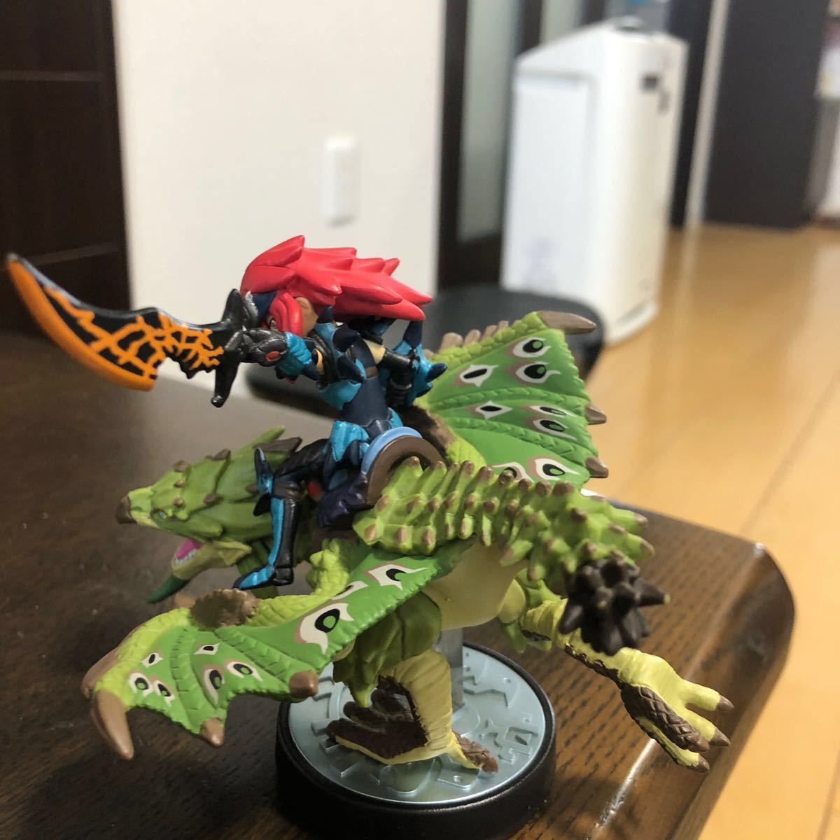 モンスターハンターストーリーズ amiibo リオレイア&シュヴァル モンスターハンターストーリーズ amiibo リオレイア&シュヴァル