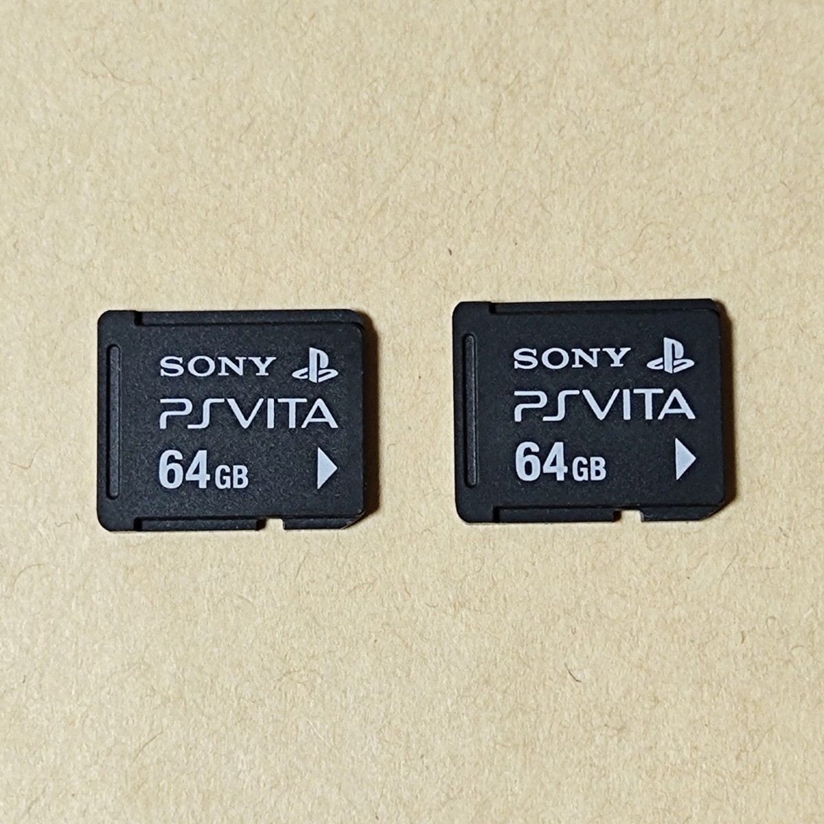 2枚 PS Vita メモリーカード 64GB (PCH-Z641J)