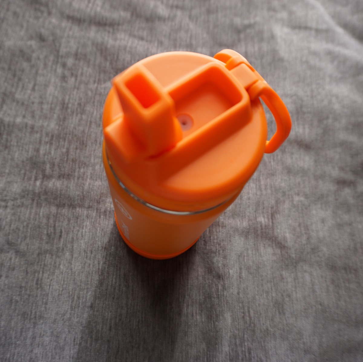 ステンレス 保冷 水筒 常温　マイボトル  タンブラー　ポピーレッド 橙色