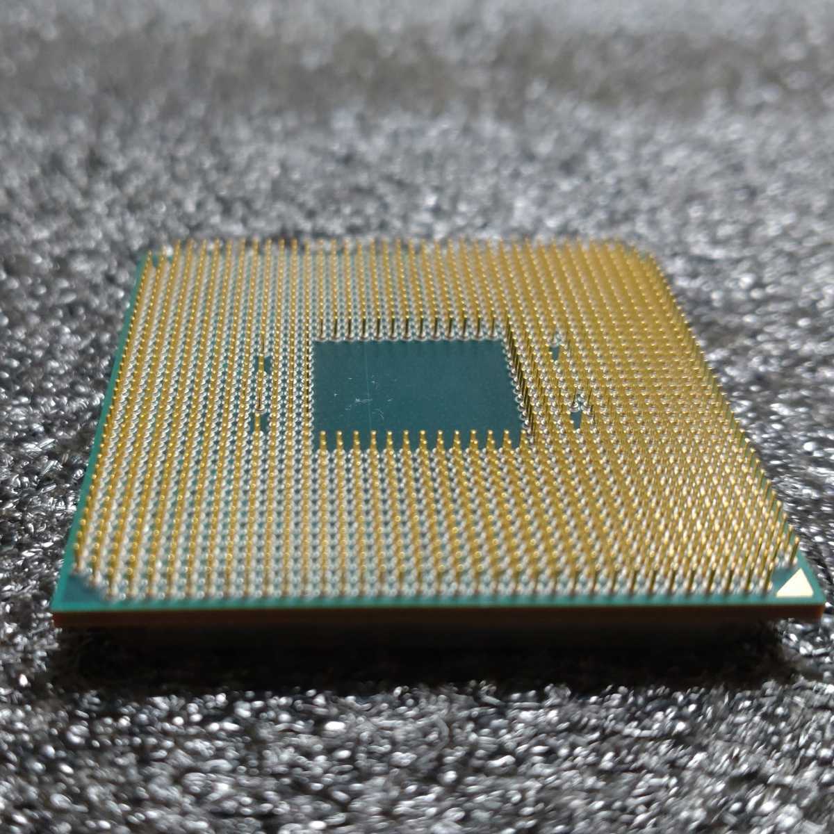 【ジャンク】AMD Ryzen7 3800X と　GA15DHマザーのセット_画像3