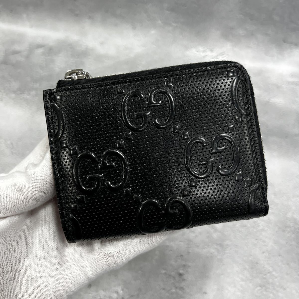 未使用激安】GUCCI グッチ GGエンボス ミニウォレット コンパクト