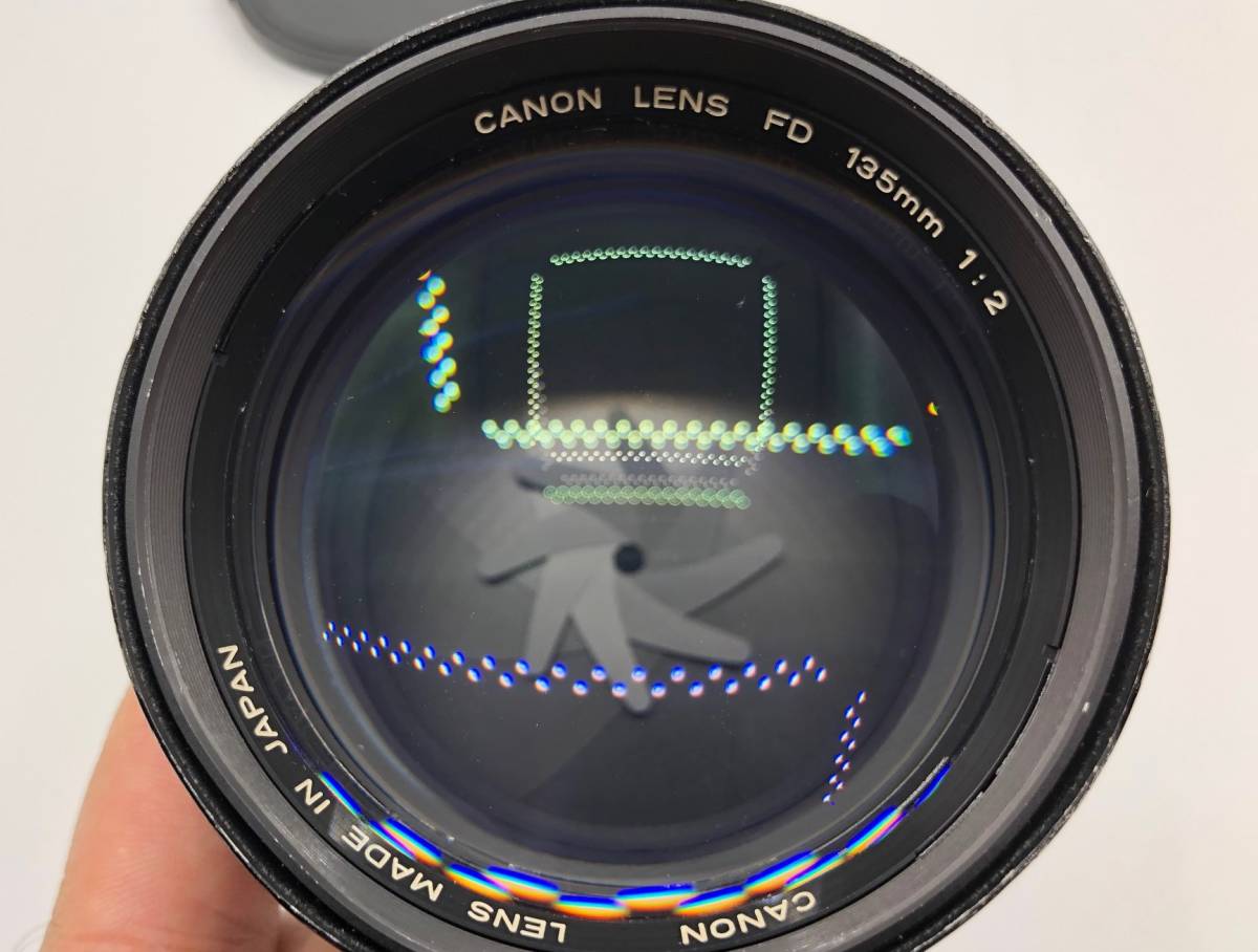 ☆美品 キヤノン Canon New FD 135mm f/2 高級レンズ カビ、クモリ無し