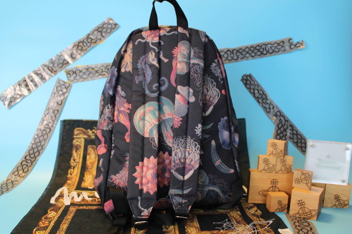 新品 ヴィヴィアン ヴィヴィアン×EASTPAK PADDED | bergosafety.com.br