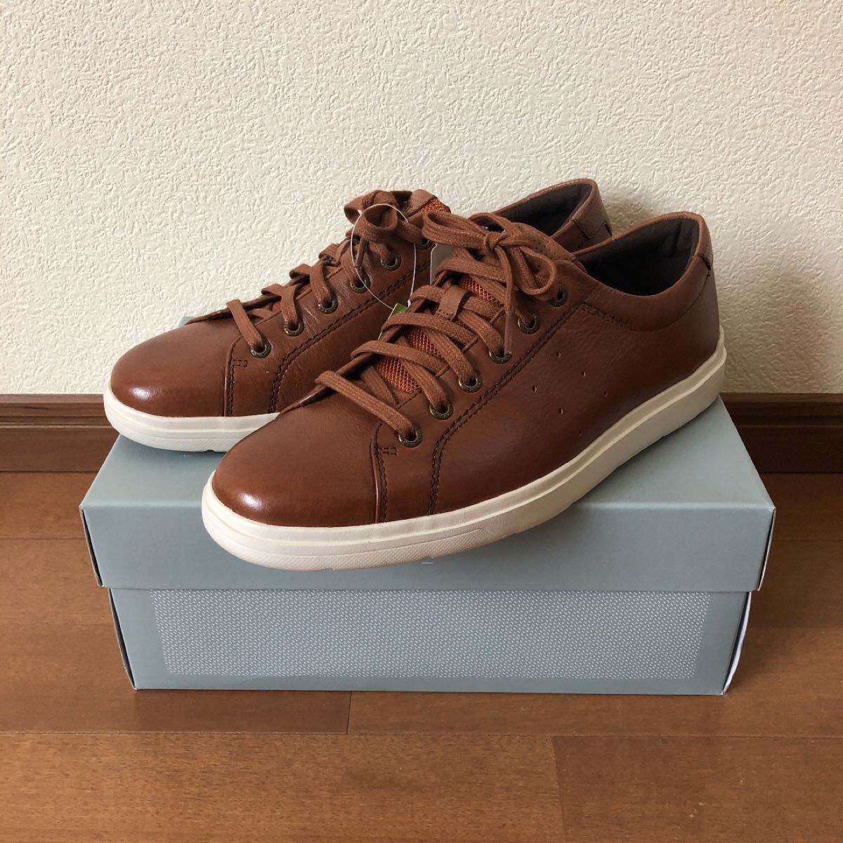 Rockport ロックポート トータルモーション ライト レース トゥ トゥ レザースニーカー タン 茶色 ブラウン 26cm 