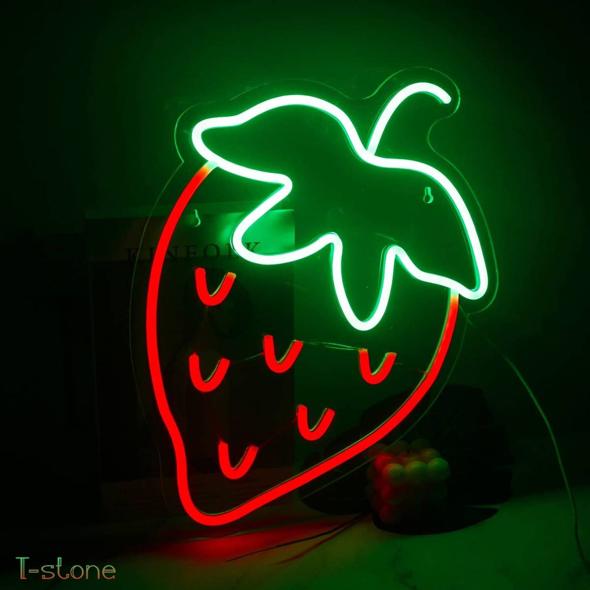 ネオンサイン かわいい苺のネオン看板 ストロベリー 緑 赤 存在感抜群 ルームデコレーション LEDイルミネーション ナイトライト 雰囲気作り