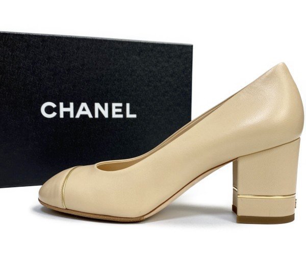 ヤフオク! - 未使用*CHANEL シャネル パンプス ベージュ×ゴール...