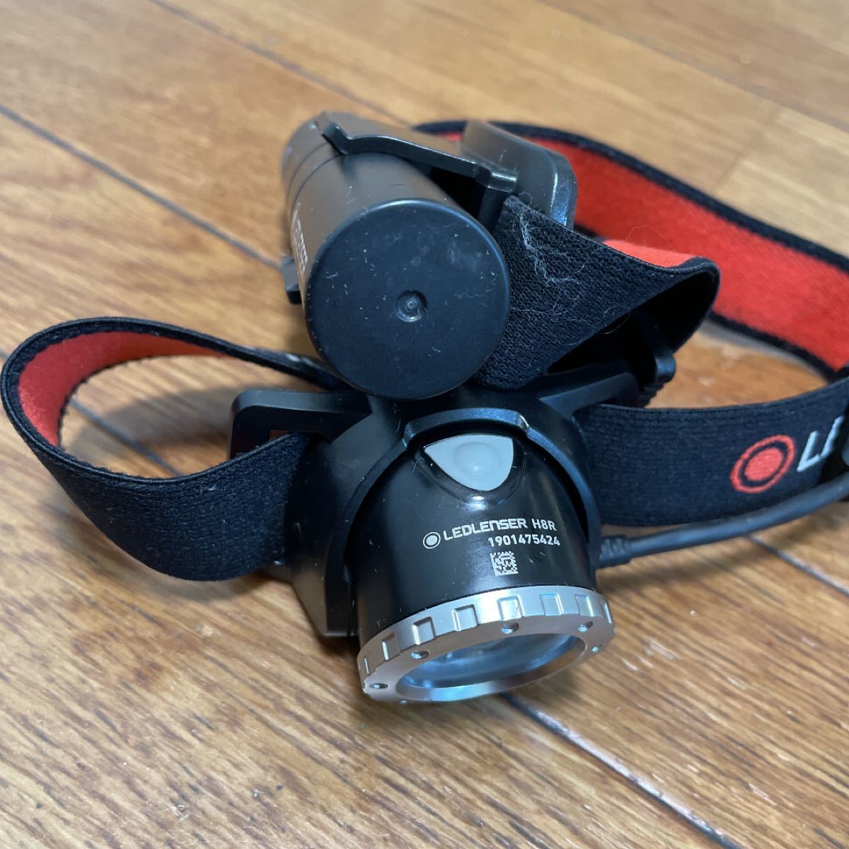 LEDLENSERレッドレンザー充電ヘッドライトH8Rトレイルランニング LEDLENSERレッドレンザー充電ヘッドライトH8Rトレイルランニング