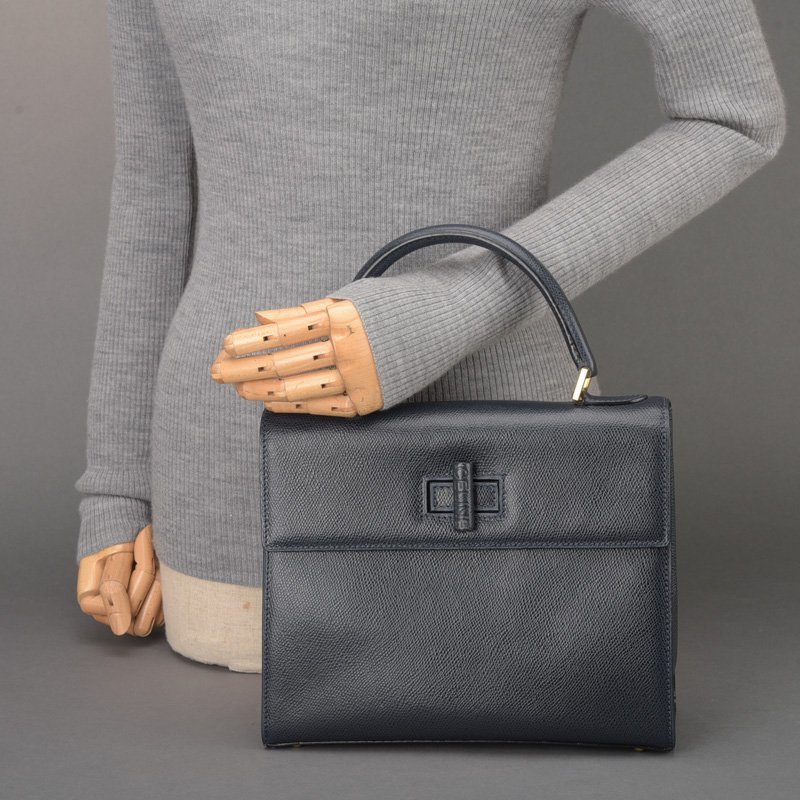 1円 極美品 CELINE セリーヌ ターンロック ハンドバッグ 型押しレザー
