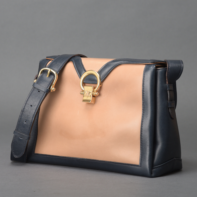 激レア! 美品 CELINE オールド・セリーヌ ブラゾン金具 ショルダー