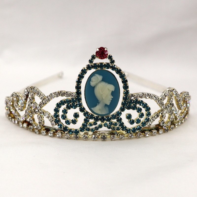 *[Disney/ Disney ] Princess Tiara sinterela cameo Tokyo Disney Land box attaching secondhand goods /tx1567