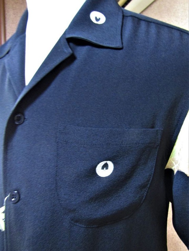 存在感抜群：着物リメイク：アロハシャツ：　留袖シルク１００％素材、肌に優しい！_画像7