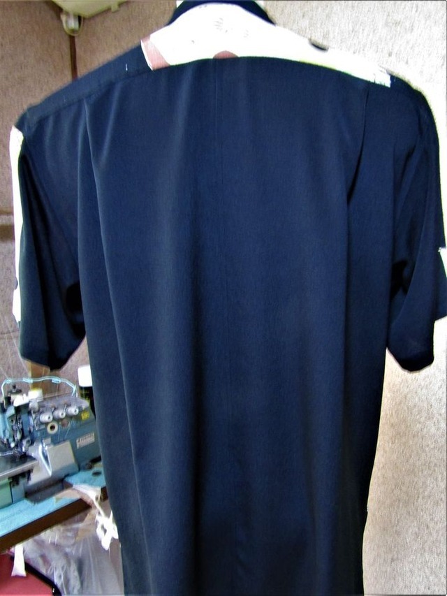 存在感抜群：着物リメイク：アロハシャツ：　留袖シルク１００％素材、肌に優しい！_画像8