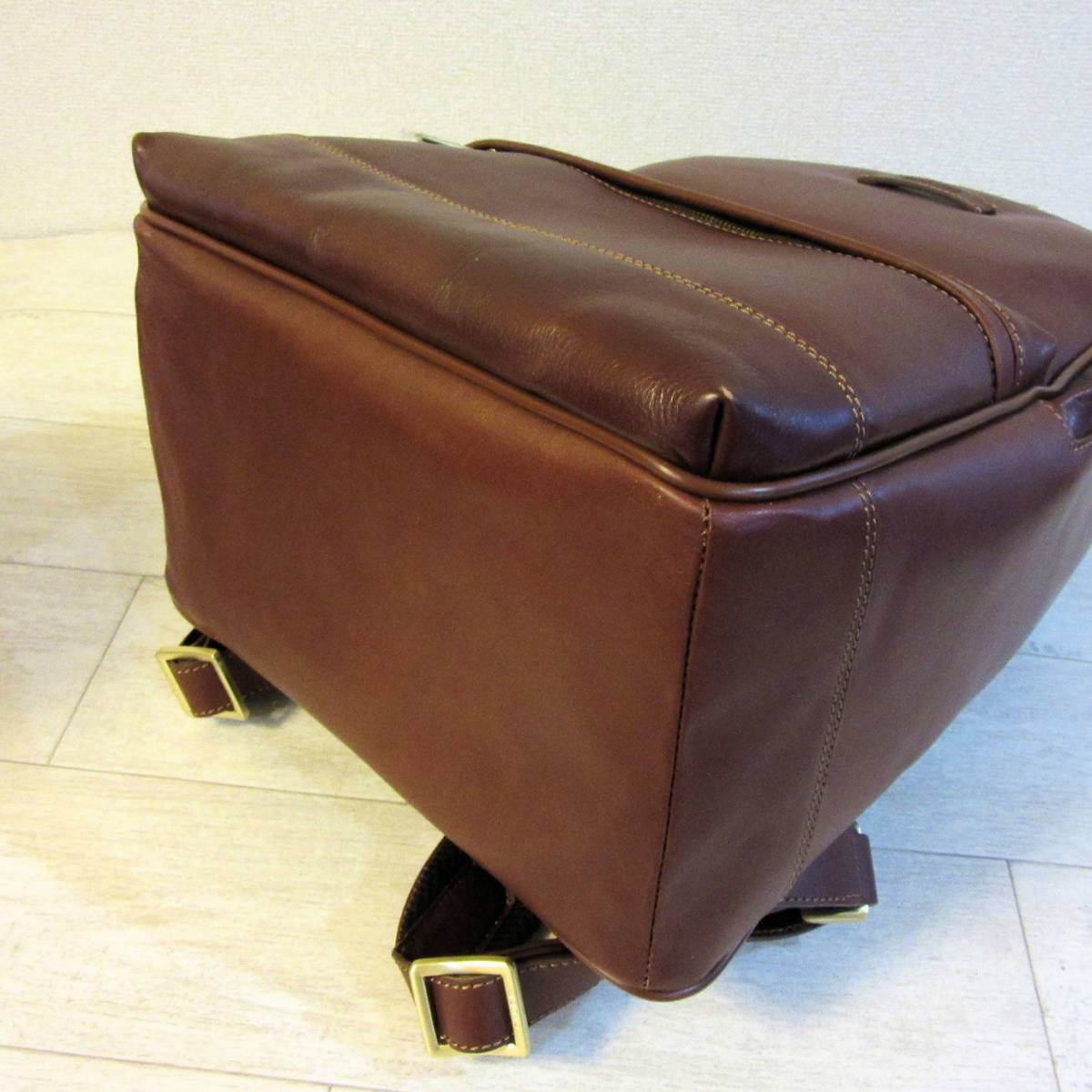 新品 タグ付き GIUDI イタリア製 欧州工房職人による高級バッグ 本革 レザー リュックサック バックパック 鞄 茶色 ブラウン メンズ_画像5