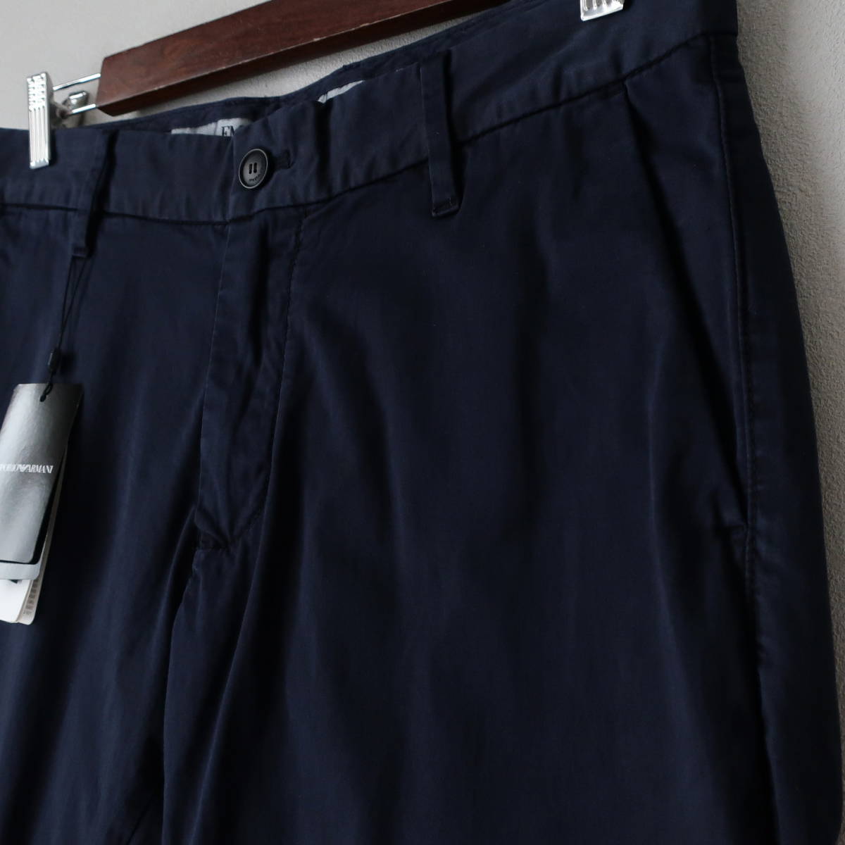 新品 未使用 EMPORIO ARMANI エンポリオアルマーニ ストレッチ スリム