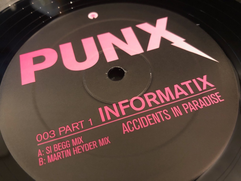 12”★Informatix / Accidents In Paradise - Part 1 / Si Begg / Martin Heyder / エレクトロ・テクノ！_画像3