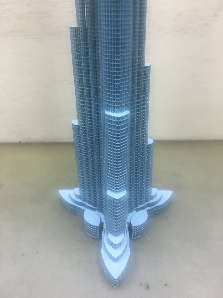 Burj Khalifa ペーパーモデル(1/2000、水色)