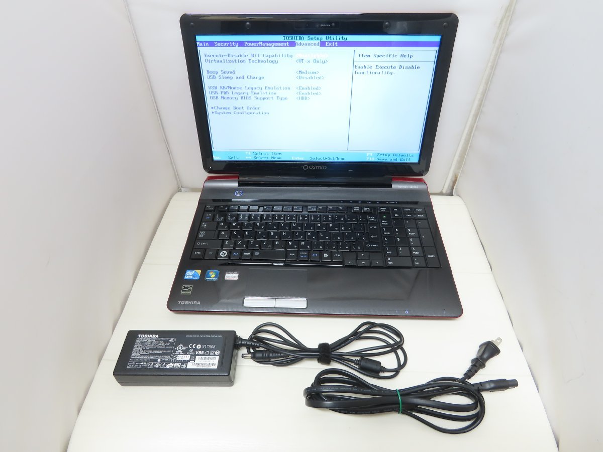 ☆ジャンク TOSHIBA 東芝 dynabook Qosmio V65/87MYD ノートパソコン ダイナブック レッド HDDなし BIOS起動確認済 現状品☆00_画像1