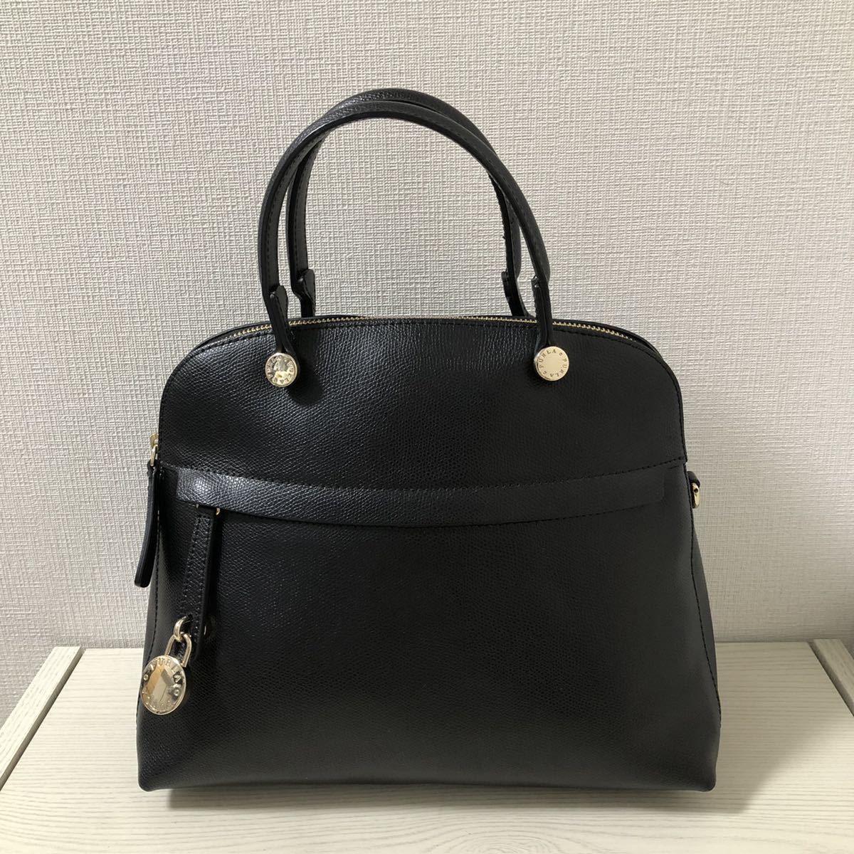 新品同様】FURLA フルラ パイパー M トートバッグ PIPER M ブラック 黒