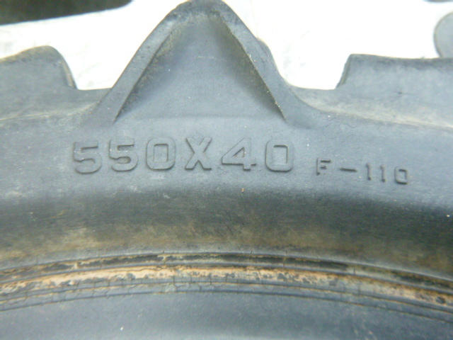 50．クボタ乗用田植機　JC4A　550×40　前輪タイヤ　2本セット_画像2