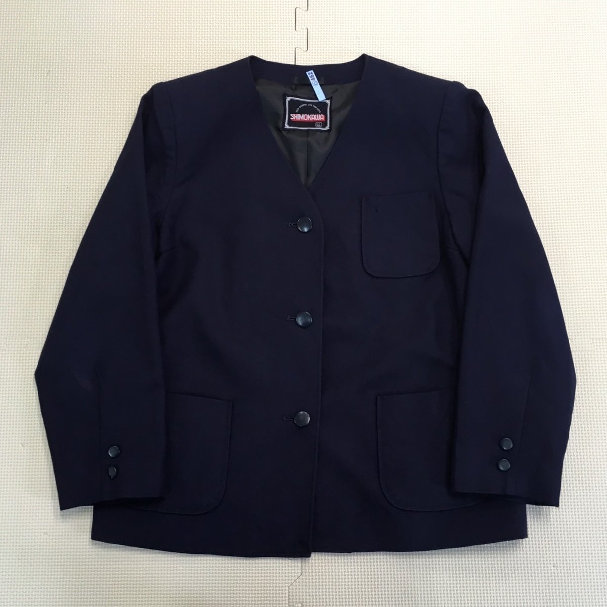 A462 (中古) 兵庫方面 学生服 3点セット /LL/W68/イートン型ブレザー/スカート/ブラウス/SHIMOKAWA/冬服/制服/女子学生/学生服/中学校/高校_画像2