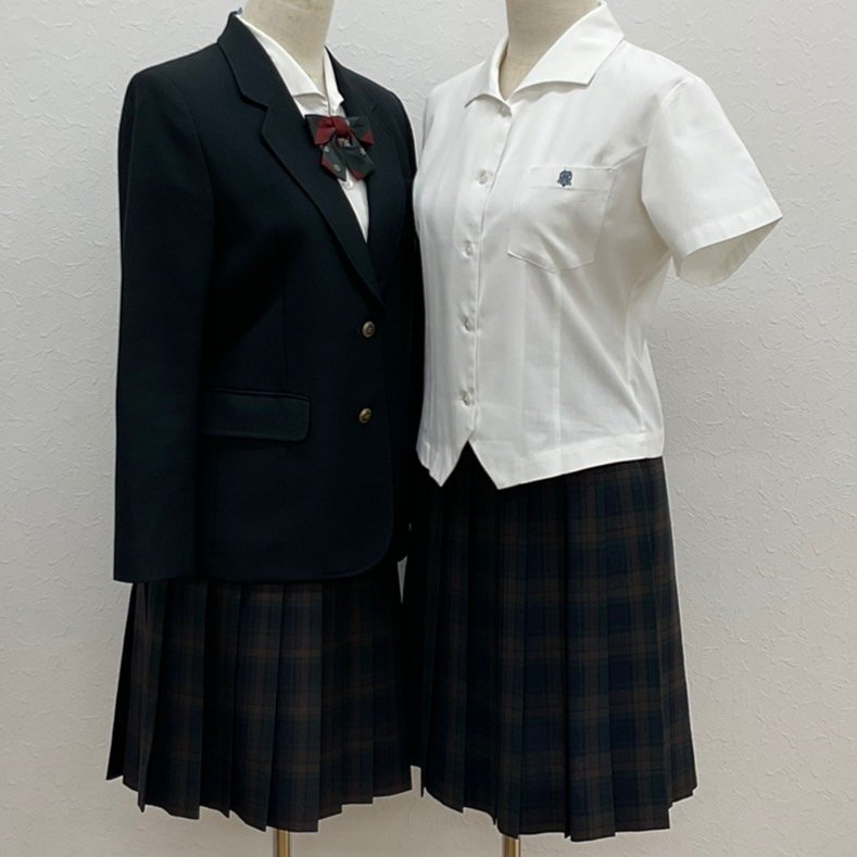 コスプレ最適 学生 上着 ジャケット 紋章バッチ付 紺色 L 学生服 コスプレ最適 学生 上着 ジャケット 紋章バッチ付 紺色 L 学生服