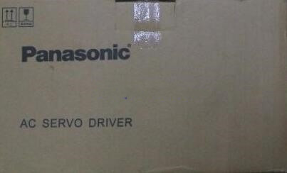 新品　Panasonic　サーボドライバー　MCDHT3520CA1
