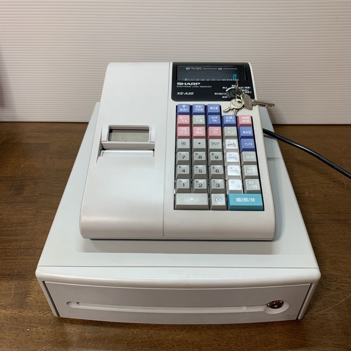 Yahoo!オークション - SHARP シャープ 電子レジスター XE-A20 鍵 Yahoo!オークション - SHARP シャープ 電子レジスター XE-A20 鍵