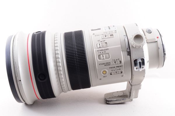 CANON EF 300mm F2.8 L IS USM ハードケース #527◎_画像2