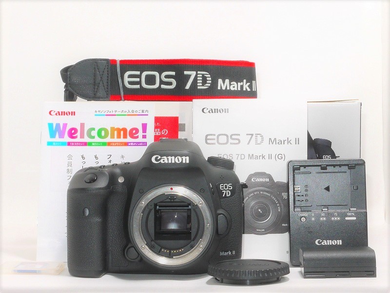 CBA02☆ Canon キヤノン EOS 7D Mark II ボディ おまけSDカード付き