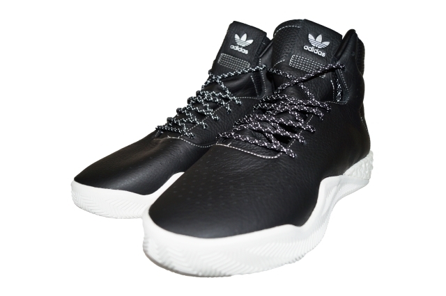 アディダス adidas スニーカー チュブラー TUBULAR ISTNT BOOST 黒 メンズ オリジナルス シューズ ブラック 靴 US 9