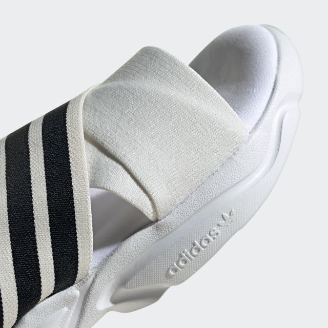 アディダス adidas Originals サンダル 白 MAGMUR EF5848 ユニセックス 夏物 ホワイト スポーツサンダル 厚底 オリジナルス　22.5cm_画像5