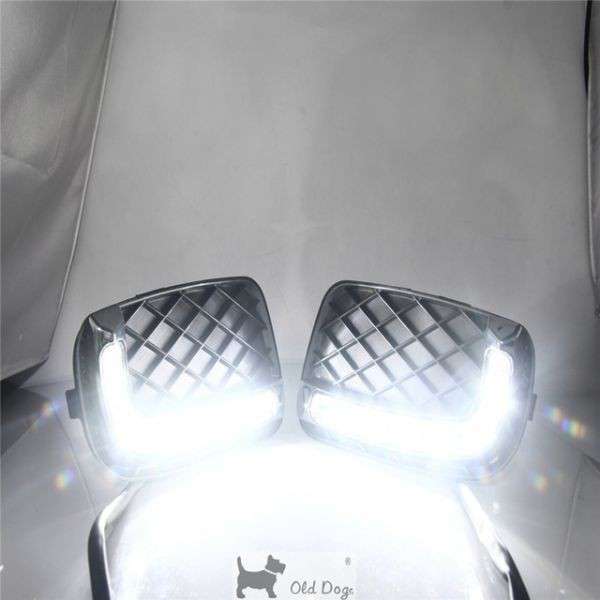 ベンツ Benz Smart Fortwo 2ドア LED デイライト　ホワイト　フロント　バンパー　フォグ ランプ ライト フォグ カバー 左右セット_画像5