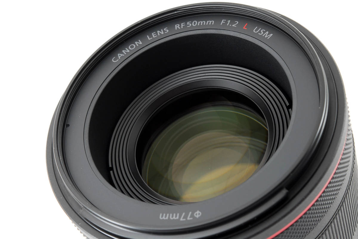 純正専用ポーチ付！ ★新同品級★ Canon キャノン RF 50mm F1.2 L USM 最新ミラーレスレンズ 高級レンズ (1494)_画像10