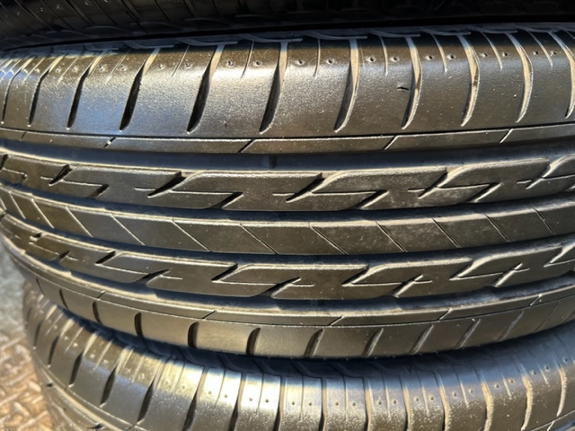 205/65R16 BRIDGESTONE NEXTRY 　2021年製　4本　22,000円　京都から