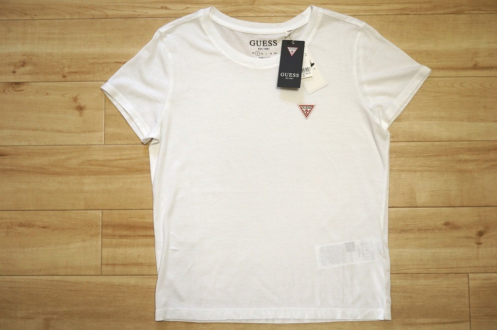 新品！GUESS/ゲス/胸パッチ/Tシャツ/S/白 タグ付き クルーネック 半袖Tシャツ