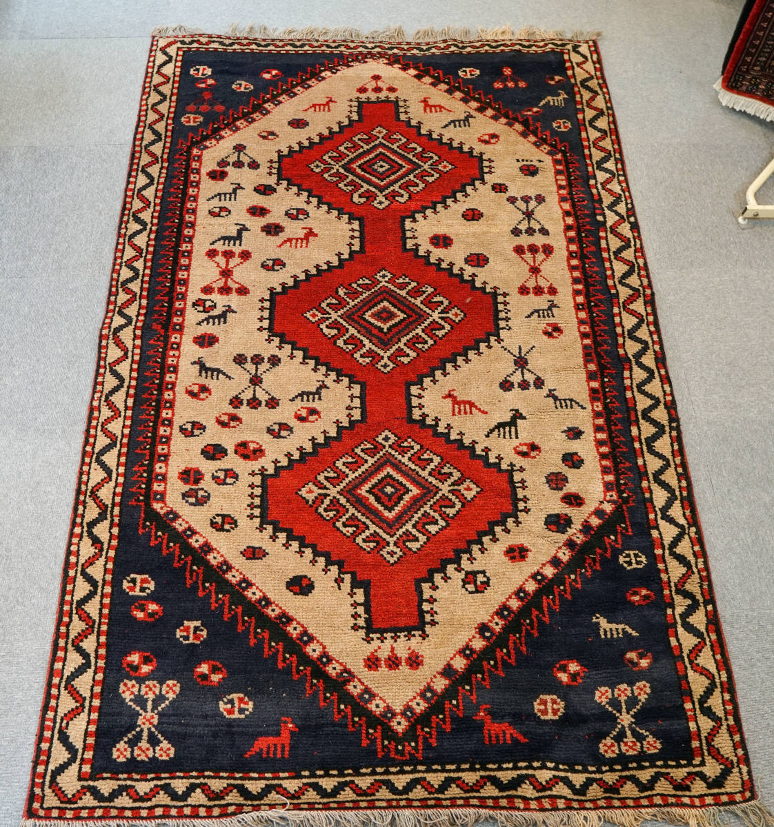 ペルシャ手織り絨毯 ヴィンテージラグラグ サイズ:235×155cm
