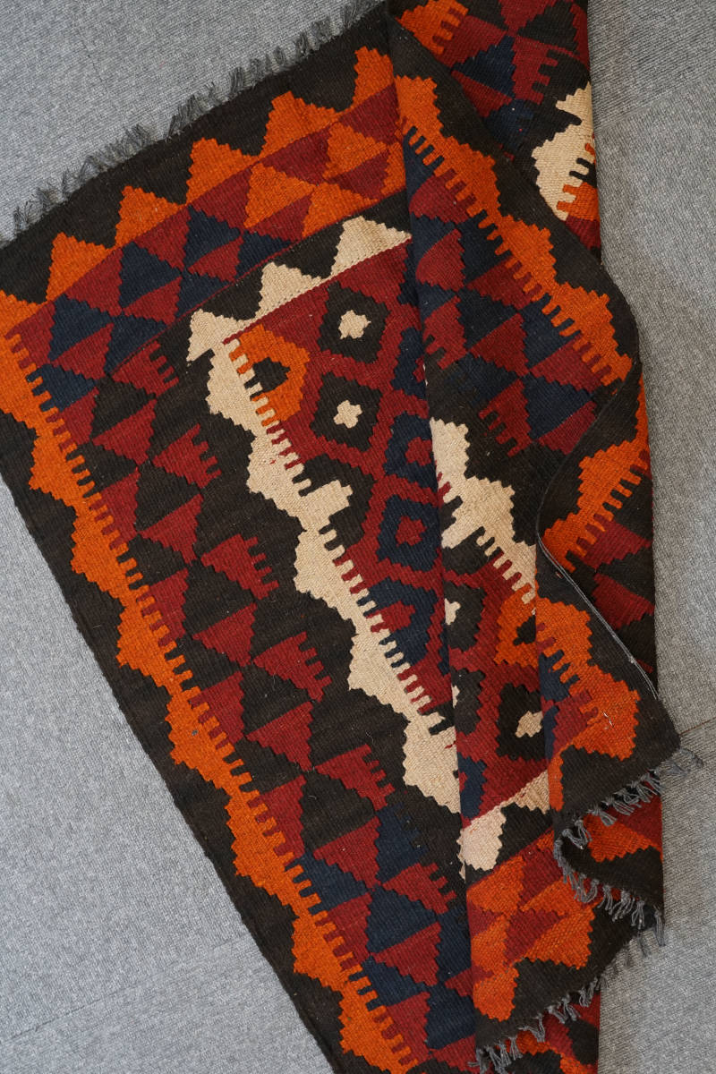 アフガニスタン キリム 手織り絨毯 サイズ: 97×85cm