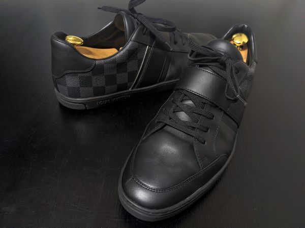 超美品 使用僅か ルイヴィトン 9.5 LOUIS VUITTON ♯MS0114 カウンターダミエ ベルテッドレザースニーカー 黒 箱付 619115_画像4