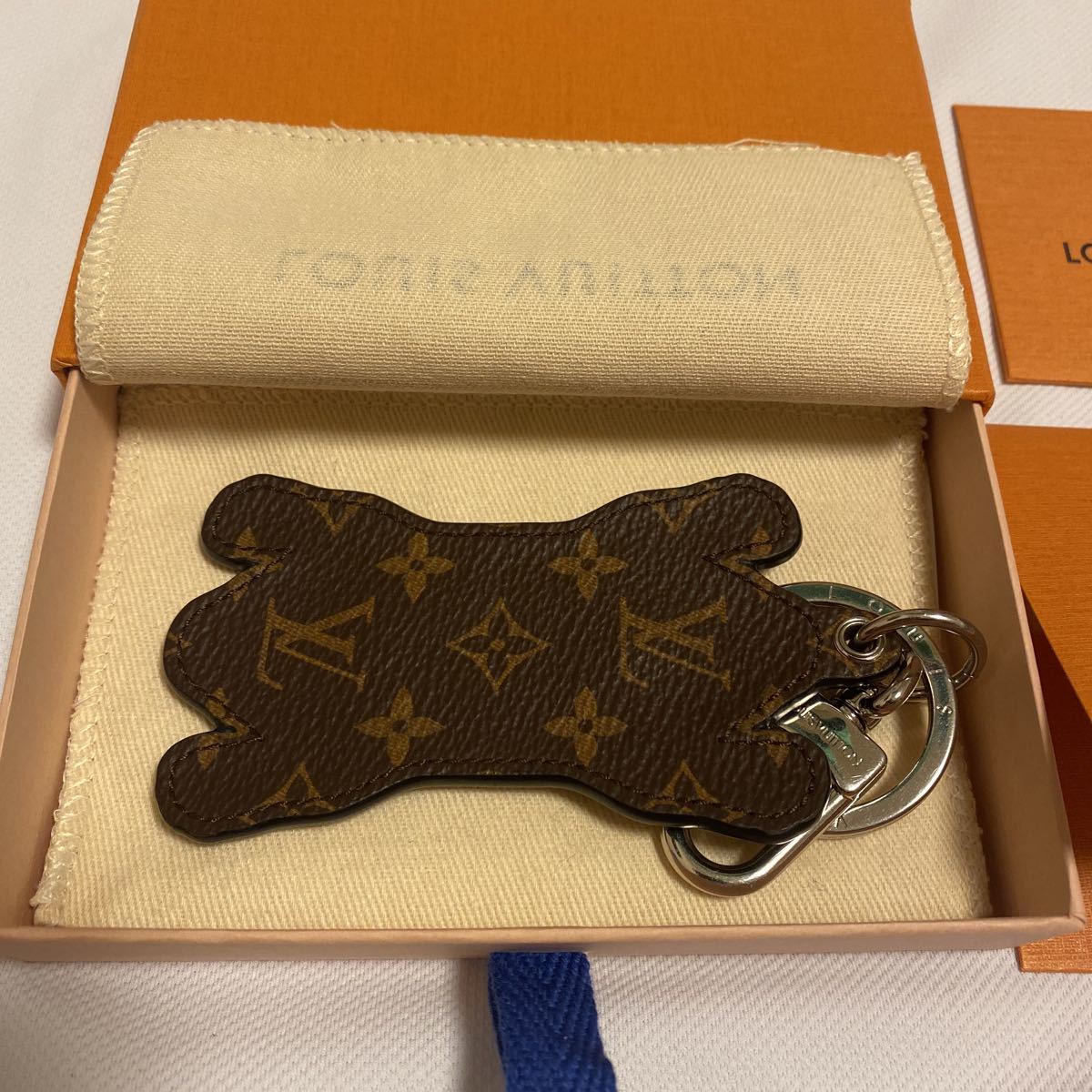 LOUIS VUITTON ヴィトン 国内正規品 ルイヴィトン LV NIGO HUMAN LOUIS VUITTON ヴィトン 国内正規品 ルイヴィトン LV NIGO HUMAN