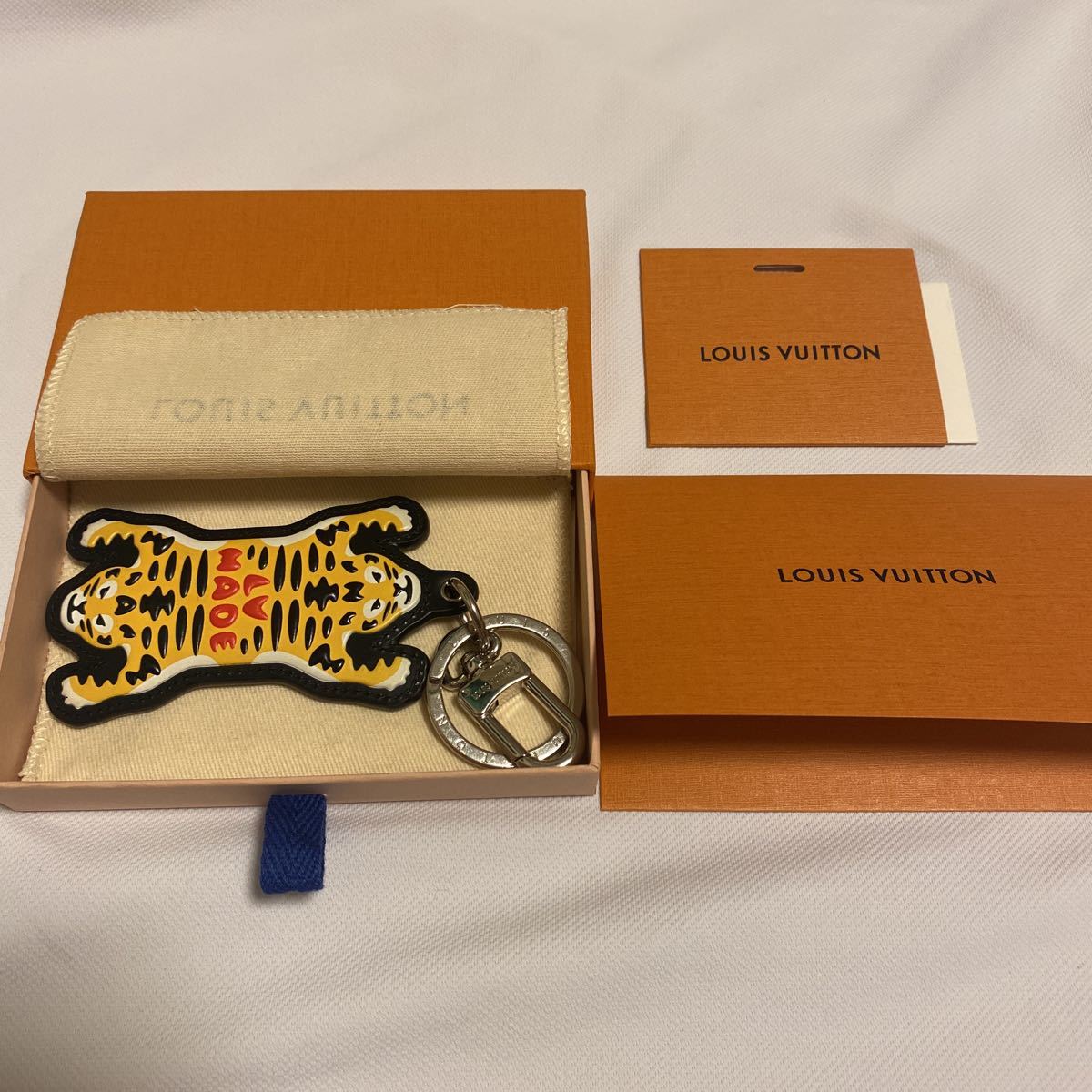 LOUIS VUITTON ヴィトン 国内正規品 ルイヴィトン LV NIGO HUMAN LOUIS VUITTON ヴィトン 国内正規品 ルイヴィトン LV NIGO HUMAN