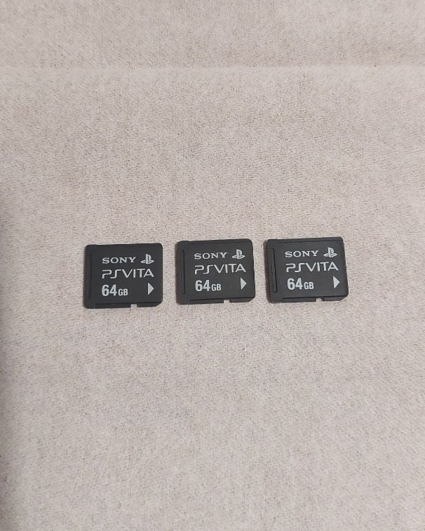 SONY PlayStation VITA 専用 メモリーカード 64GB 3個セット