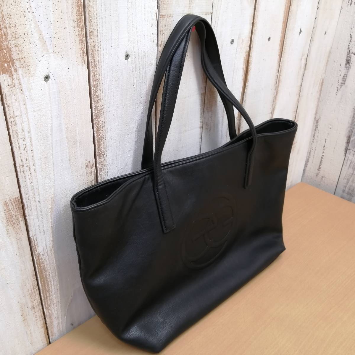 Egoist エゴイスト トートバッグ Egロゴ ブラック レザー 大容量 H28cm W48cm D13cm その他 売買されたオークション情報 Yahooの商品情報をアーカイブ公開 オークファン Aucfan Com Egoist エゴイスト トートバッグ Egロゴ ブラック レザー 大容量 H28cm W48cm D13cm その他 売買されたオークション情報 Yahooの商品情報をアーカイブ公開 オークファン Aucfan Com