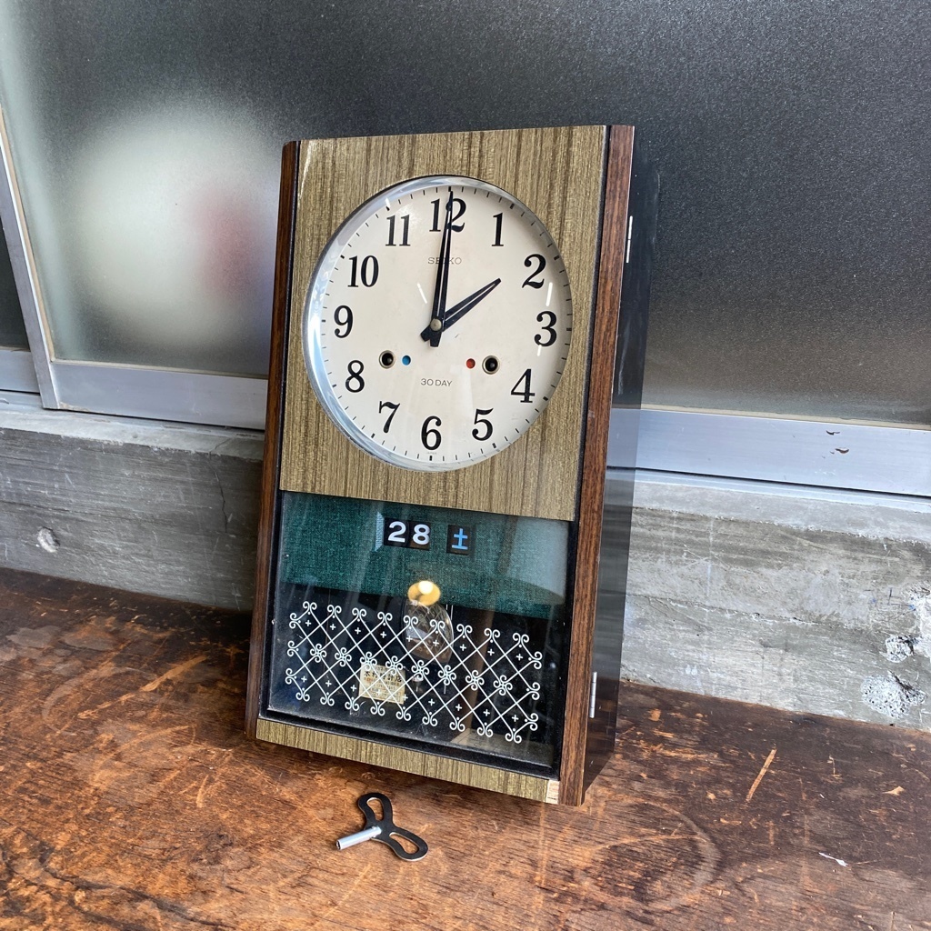 定番 SEIKO 昭和レトロな振り子時計【送料込】青×木目 10K-AUT07