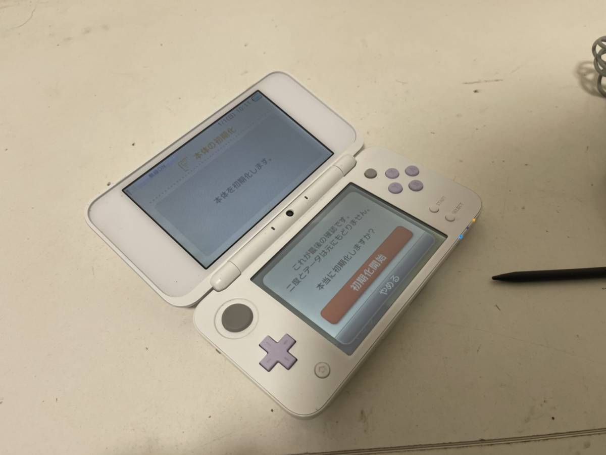 任天堂 Newニンテンドー 2DS LL ホワイト×ラベンダー 本体 タッチペン